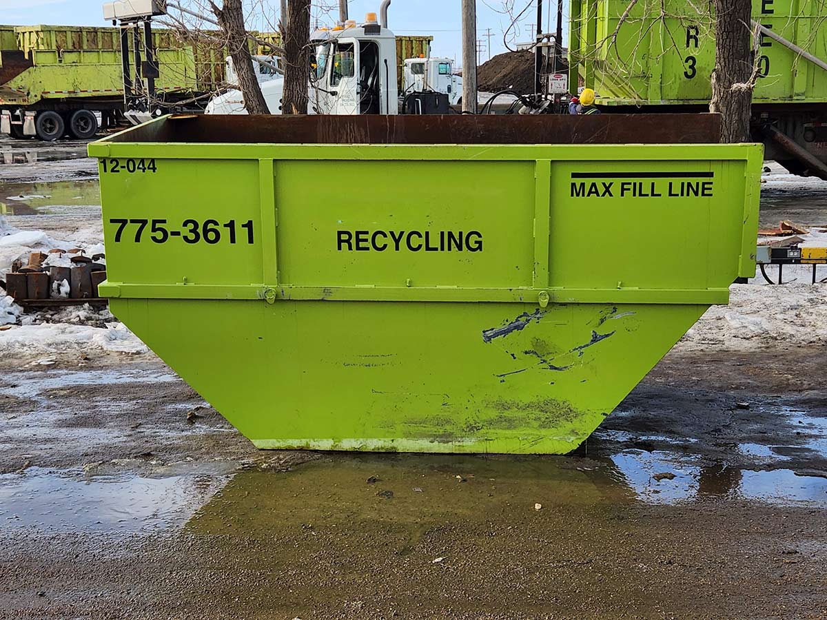 12-Yard-Lugger-Bin Evraz green recycling bin